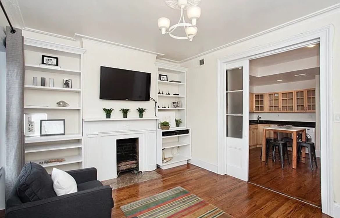 264 3rd St #401 - Photo 2 of 6