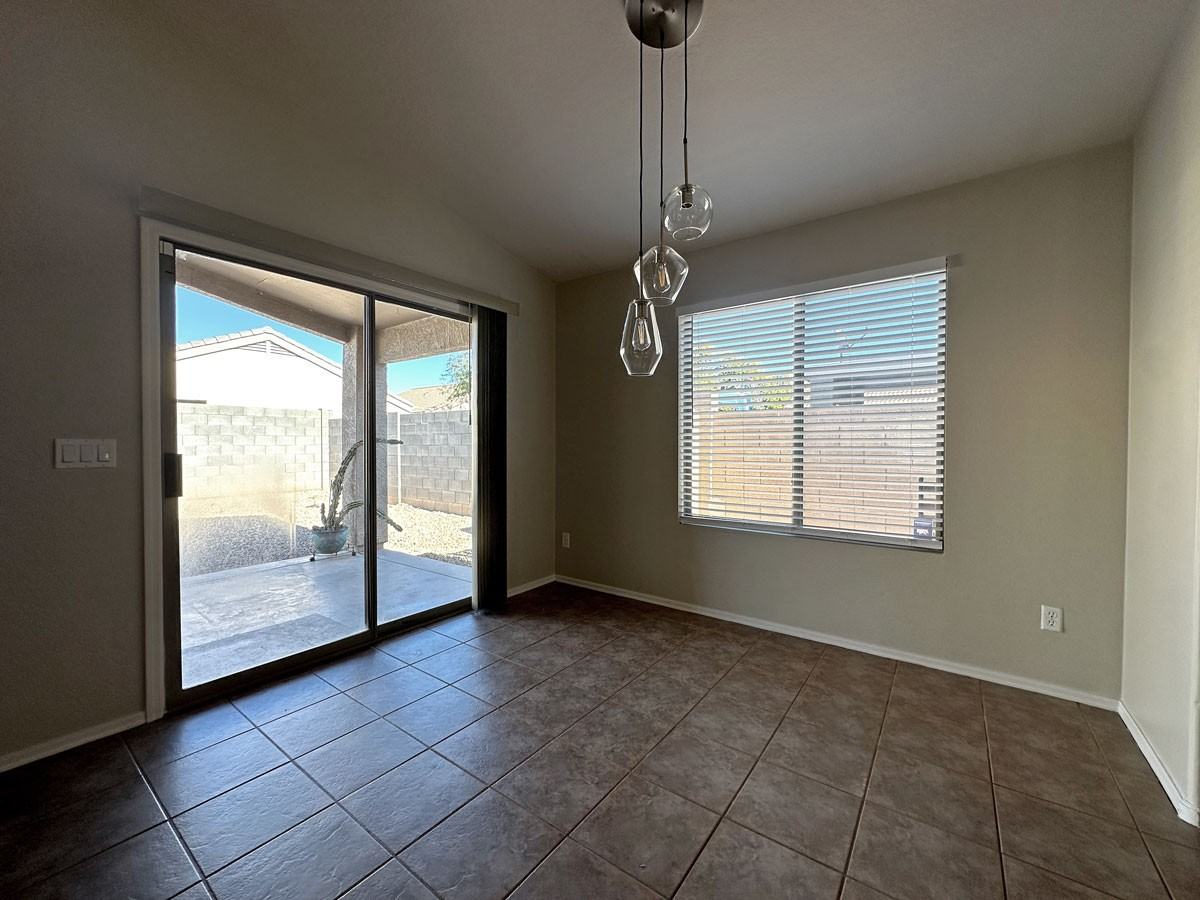 11820 W Banff Ln - Photo 7 of 18