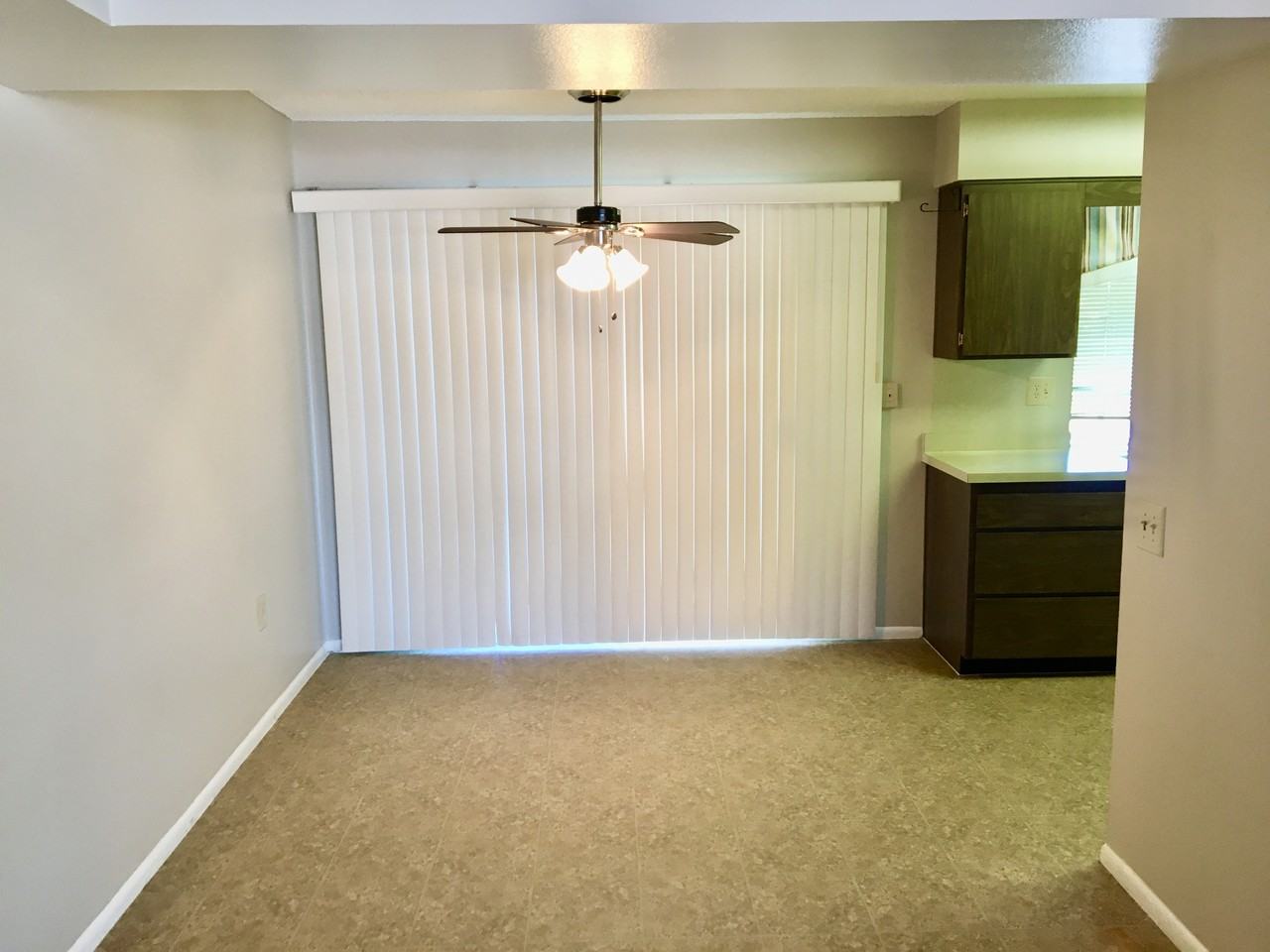 9929 W Oak Ridge Dr - Photo 7 of 20