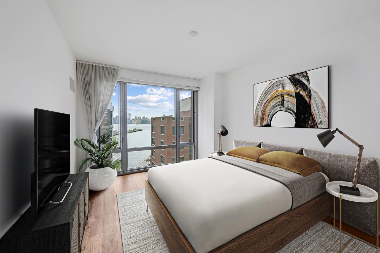 2 Shore Ln - Photo 2 of 7