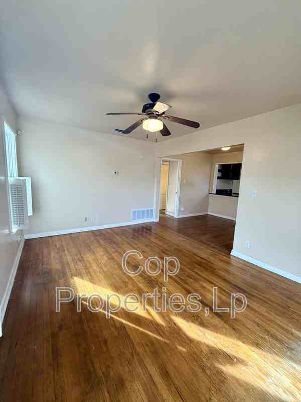 118 Field Crest Dr - Photo 4 of 18