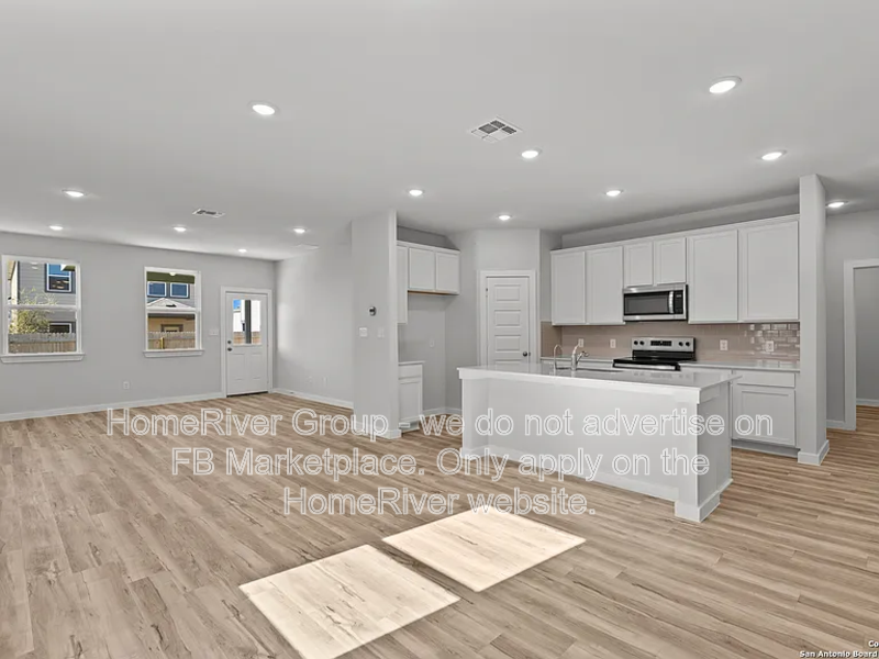 2540 Solon Ln - Photo 3 of 35