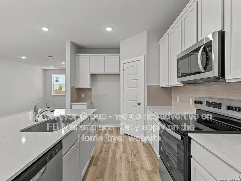 2540 Solon Ln - Photo 6 of 35