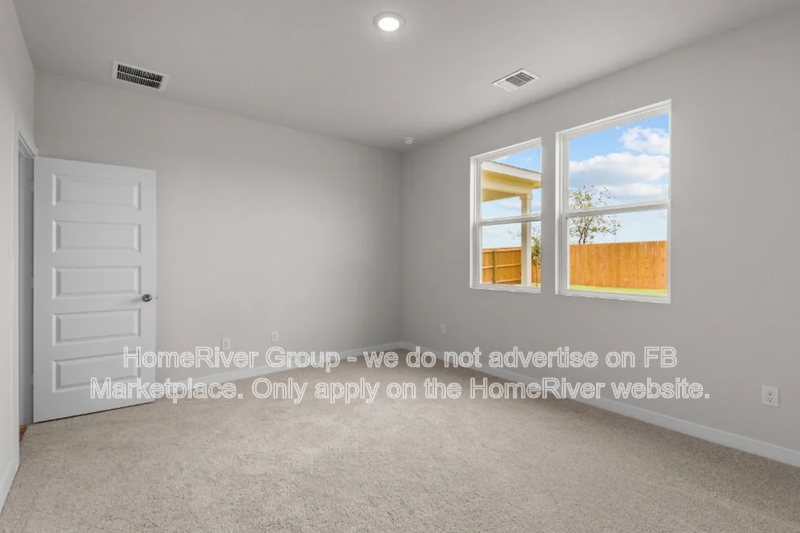 10711 Fairchild Way - Photo 5 of 19