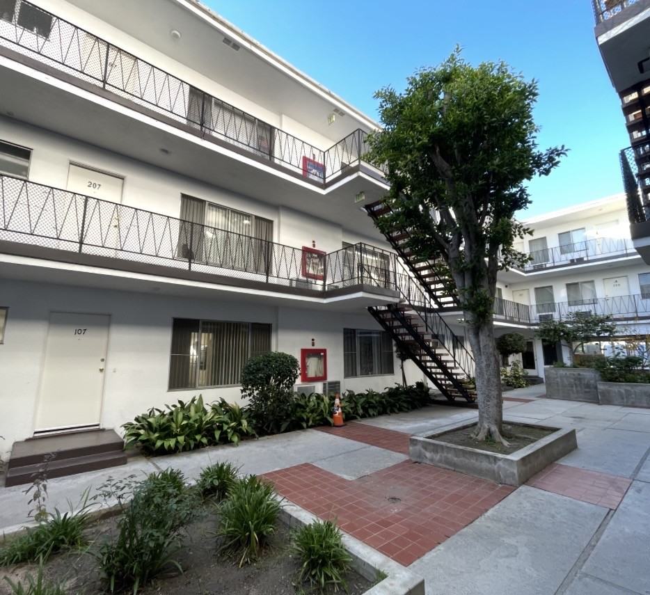 450 W Doran St #107 - Photo 7 of 7