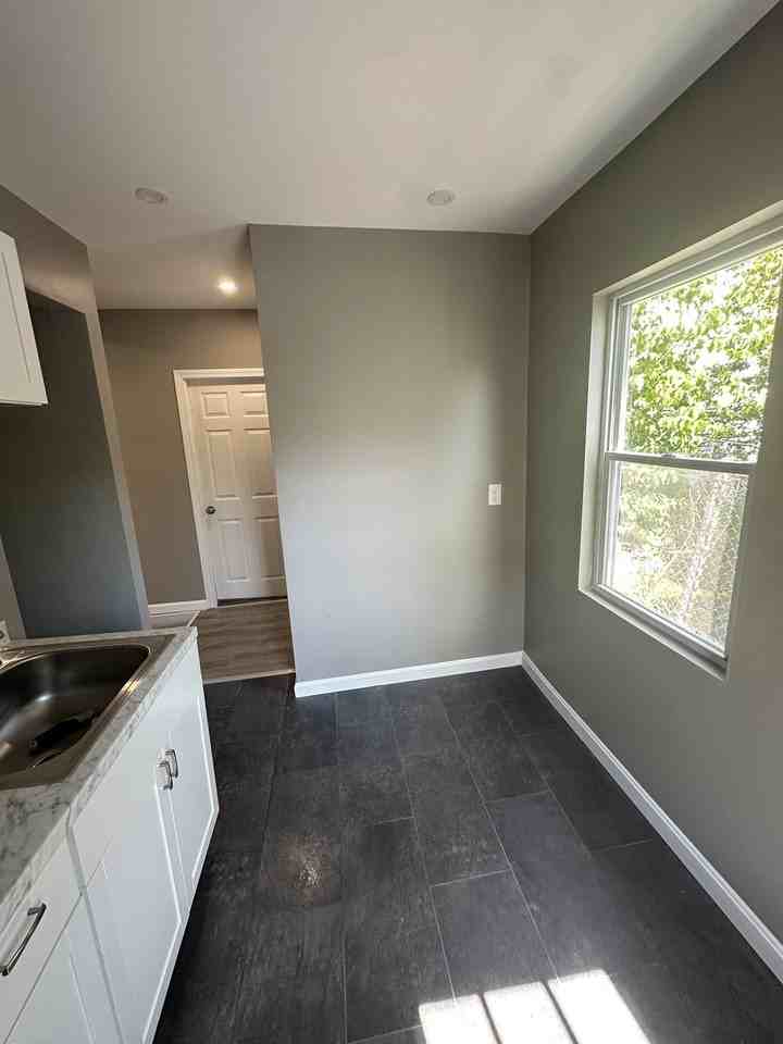 531 Revere St #4 - Photo 2 of 10