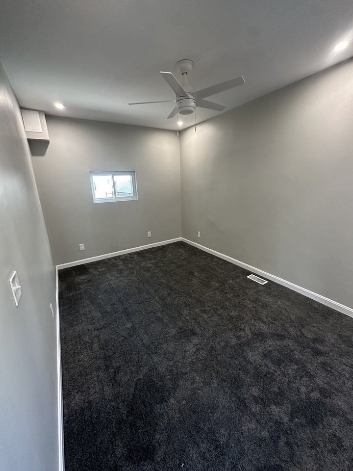 531 Revere St #4 - Photo 7 of 10