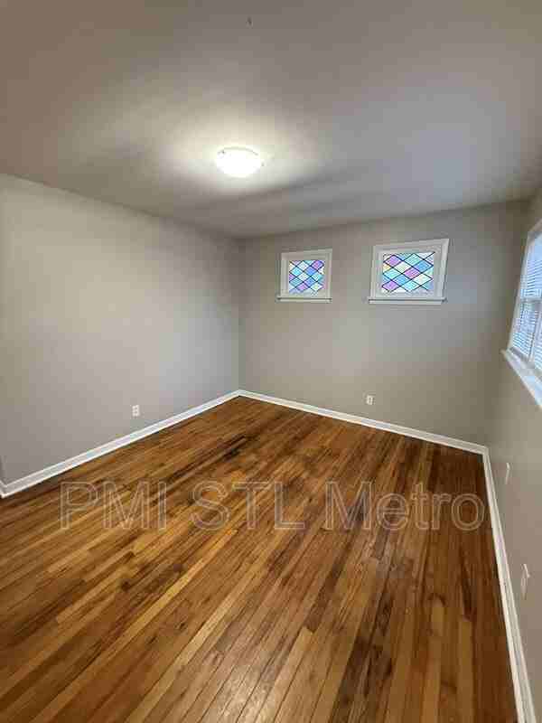 36 Connolly Dr - Photo 2 of 10