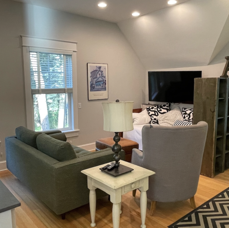 195 N Prospect St #B - Photo 7 of 12