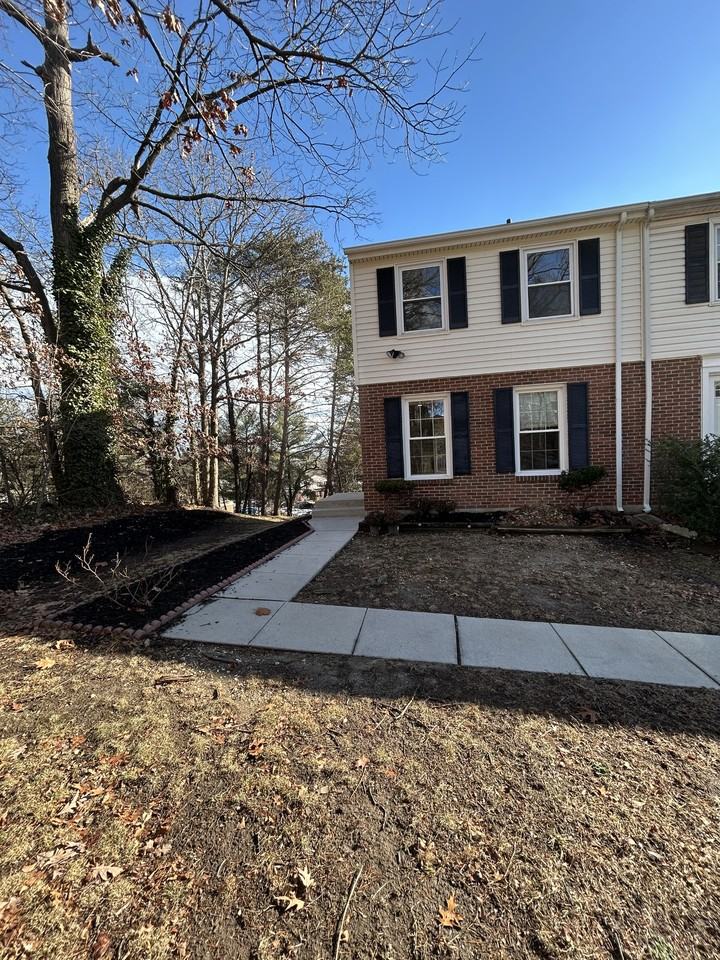 3573 Moultree Pl #NA - Photo 2 of 28