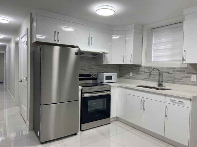 Nelson Ave Portland Street - Photo 2 of 8