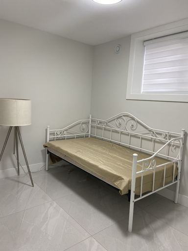 Nelson Ave Portland Street - Photo 3 of 8