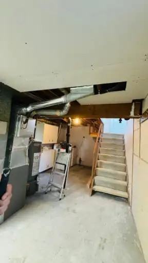 1178 Mccalman Ave - Photo 2 of 15