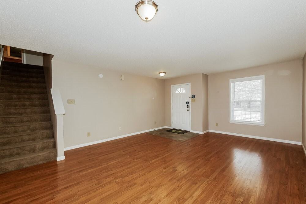 2181 Olympia Dr - Photo 6 of 17