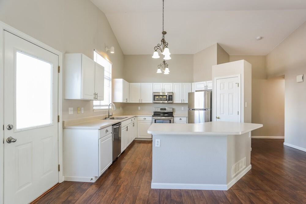 11357 E 116th Ave - Photo 7 of 17