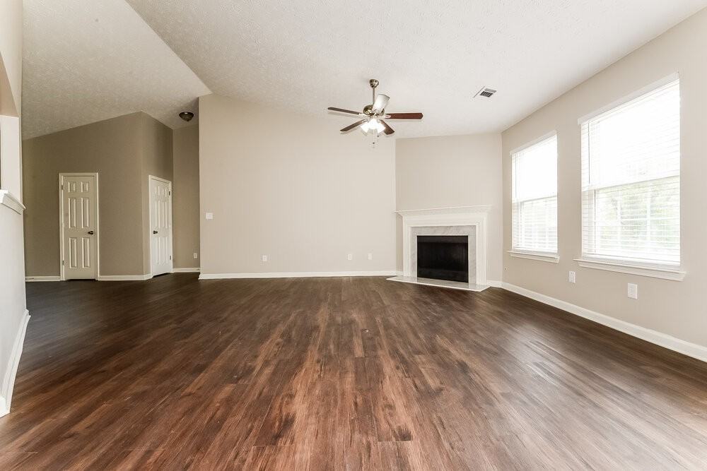 1180 Eatonton Way - Photo 3 of 16