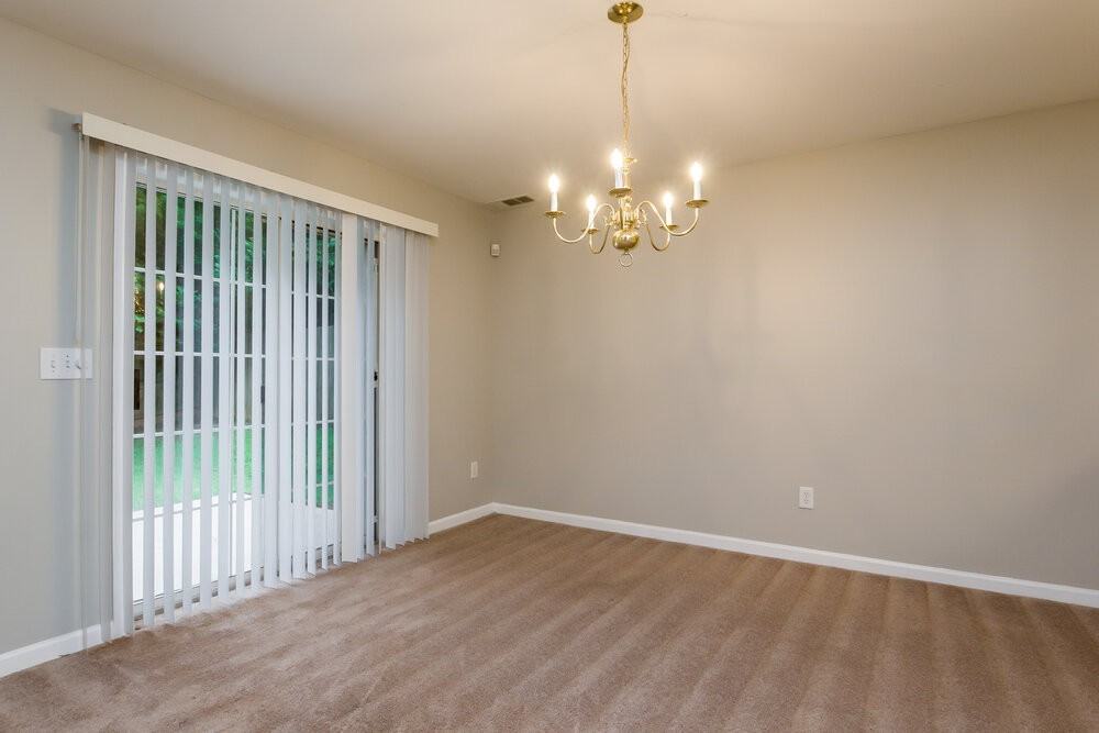 3187 Liberty Commons Dr Nw - Photo 7 of 17