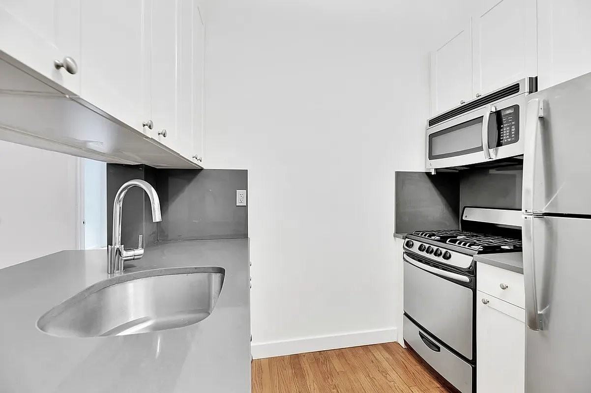 Madison Ave #3D - Photo 3 of 7