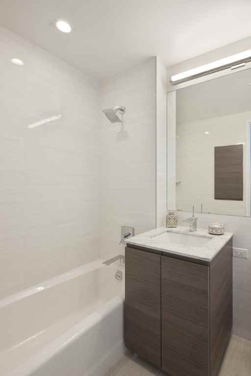 Gold St #23K - Photo 6 of 12