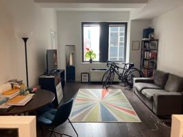 featured image of Maiden Ln #211