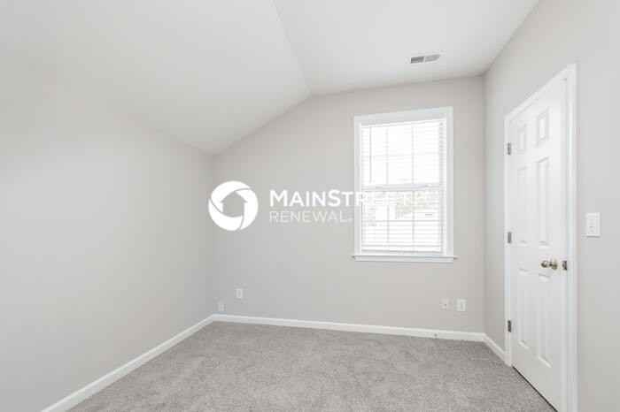 2940 Nightfall Ter - Photo 7 of 17