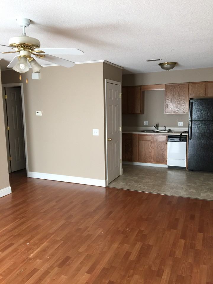 125 WINTERGREEN - Photo 2 of 10