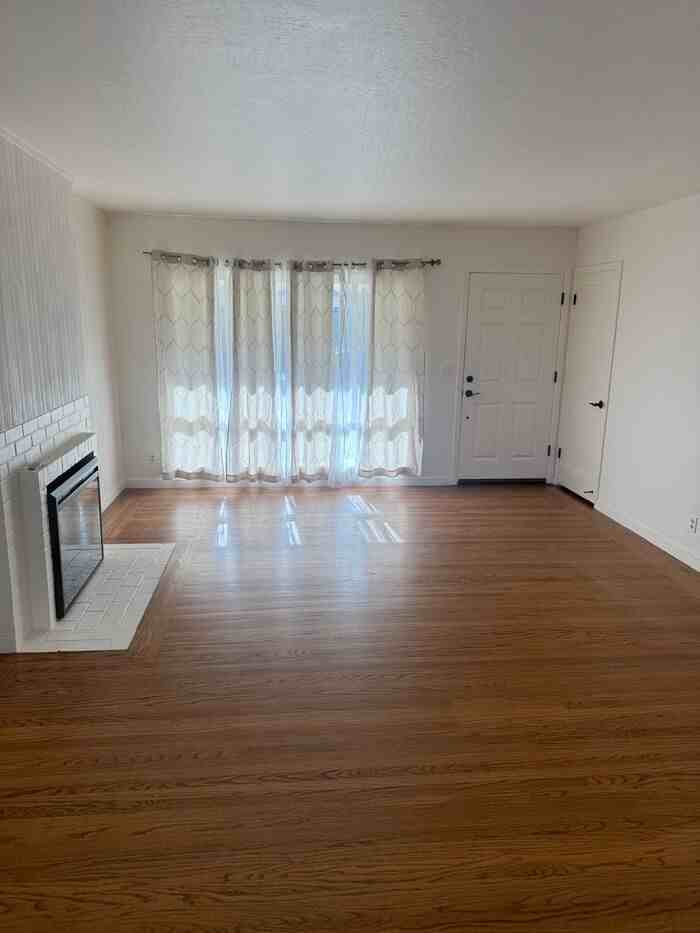 1753 Via Sarita - Photo 3 of 12