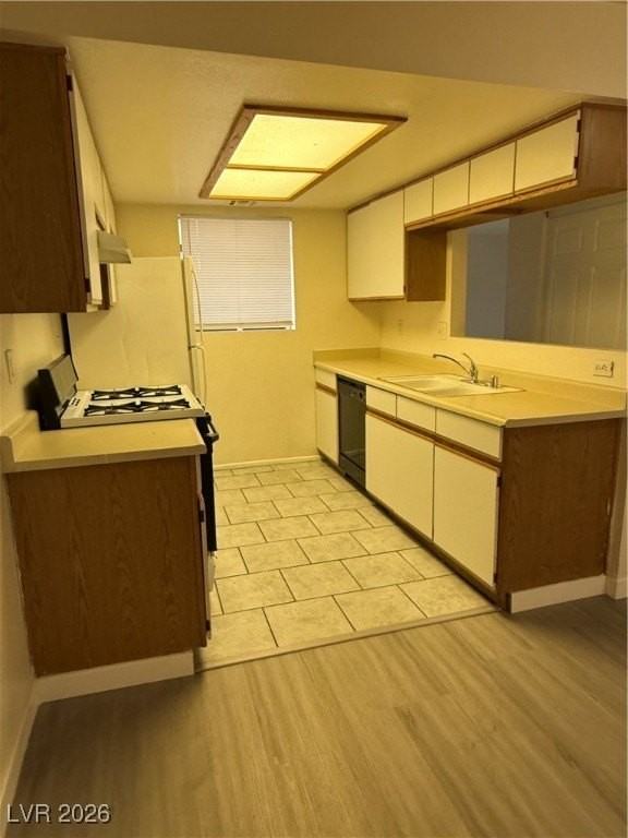 3052 Saint George St #C - Photo 4 of 18