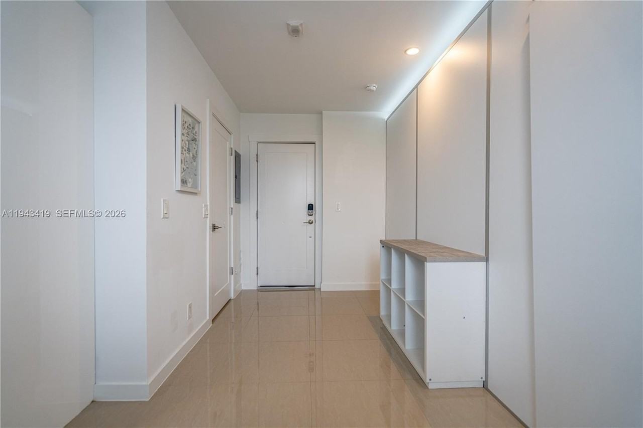 924 Marseille Dr #38 - Photo 7 of 11