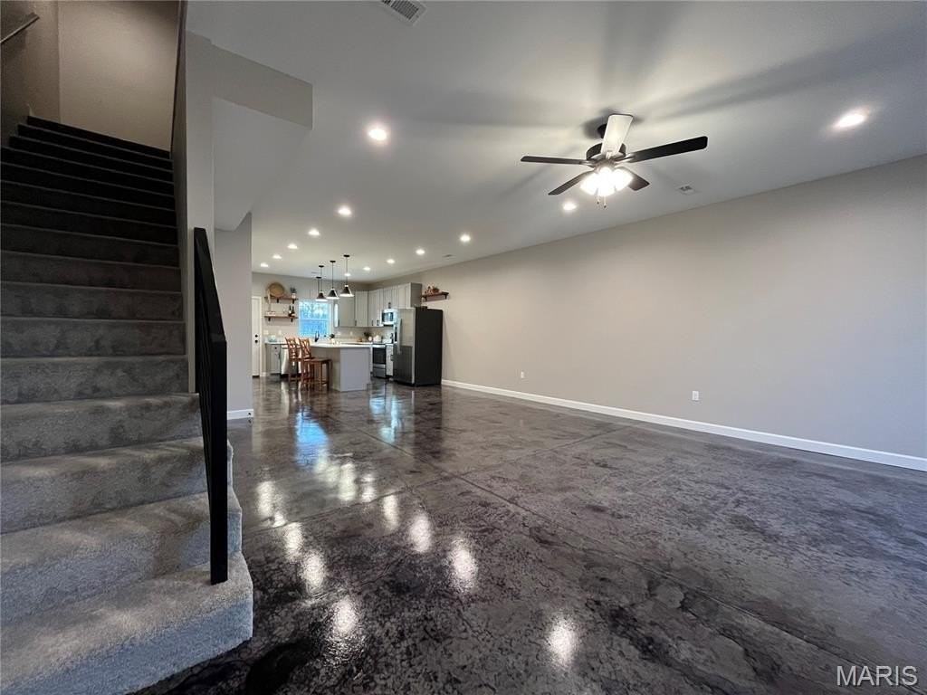 313 N Lincoln Ave #B - Photo 3 of 22