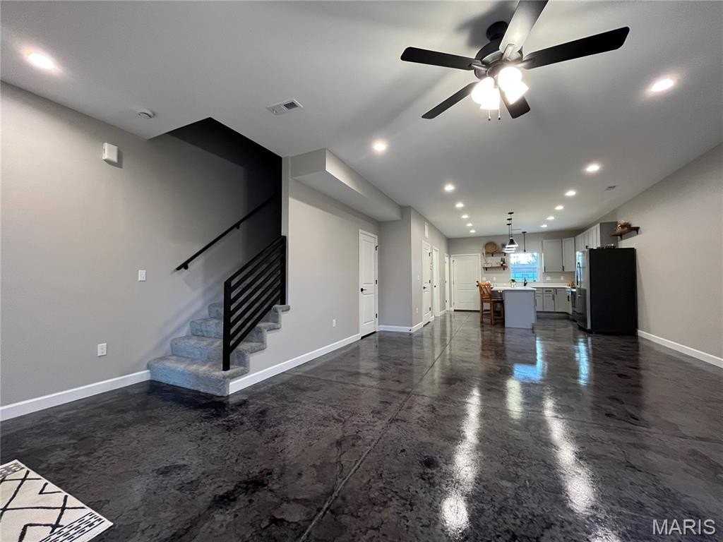 313 N Lincoln Ave #B - Photo 4 of 22