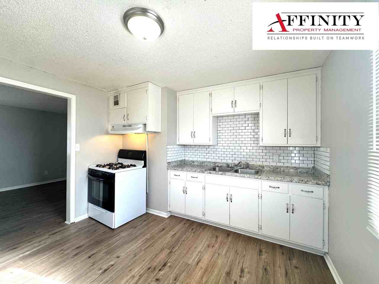 6305 Ravena Rd - Photo 6 of 14