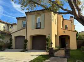 featured image of 10 Inglenook