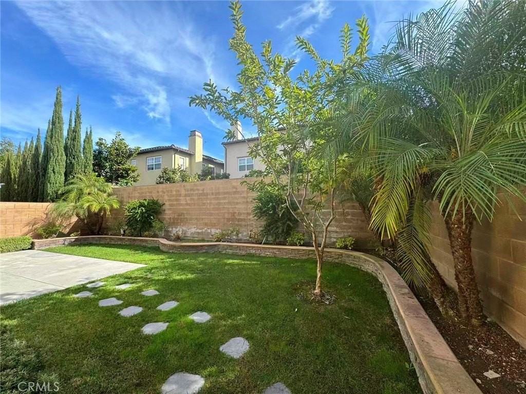 10 Inglenook - Photo 2 of 20