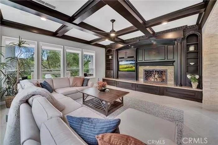 36 Water Lily Way - Photo 4 of 16