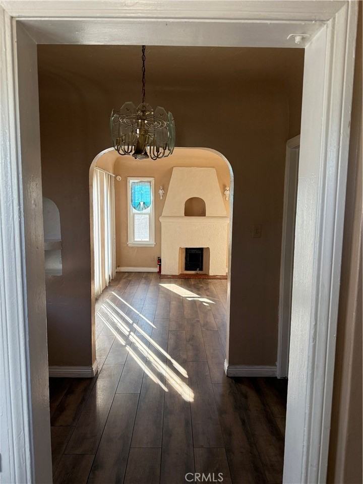 6165 Lewis Ave - Photo 6 of 7