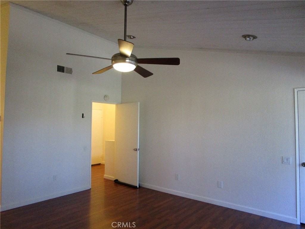 747 Fairview Ave #C - Photo 7 of 20