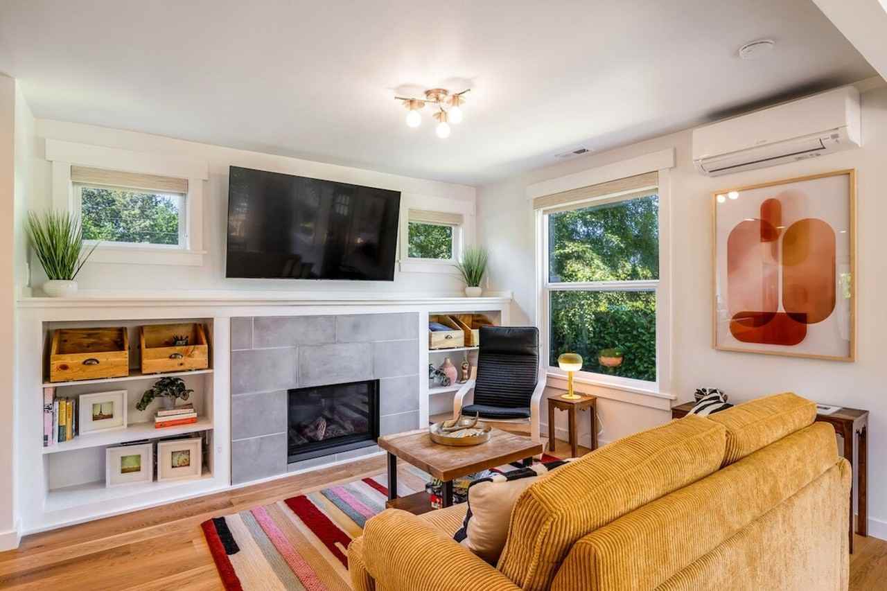 8515 29th Ave Nw #1035882P - Photo 6 of 42