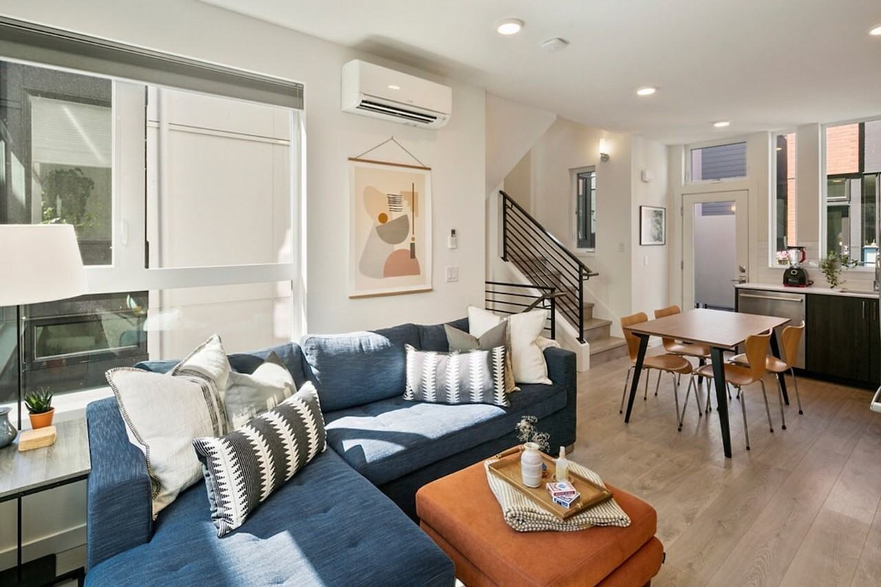 516 Broadway E #1035860P - Photo 5 of 50