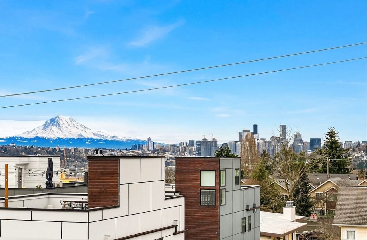 4613 Dayton Ave N #1035935P - Photo 2 of 50