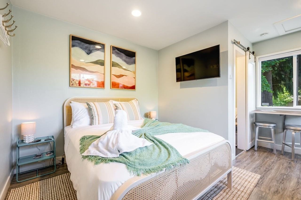 8725 29th Ave Nw #1035884P - Photo 4 of 22