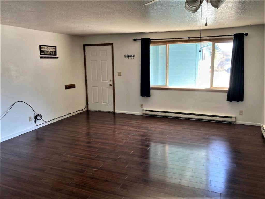 1532 Union Ave - Photo 2 of 8