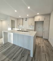 featured image of 359 Voyageur Place