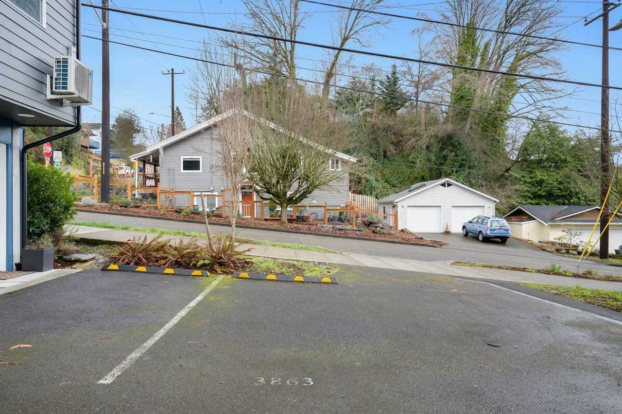 3843 21st Ave Sw #1035939P - Photo 6 of 40