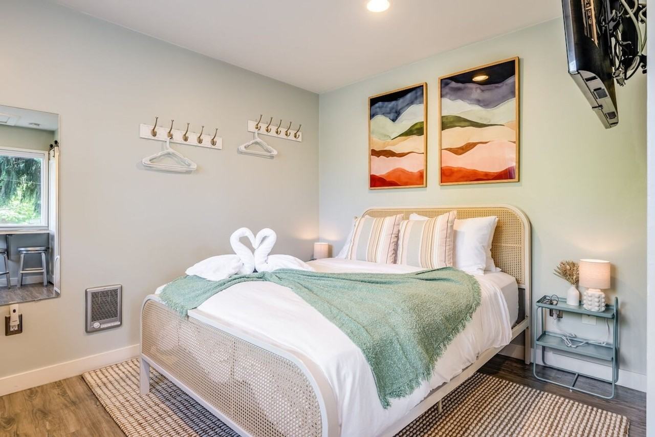 8725 29th Ave Nw #1035884P - Photo 6 of 22