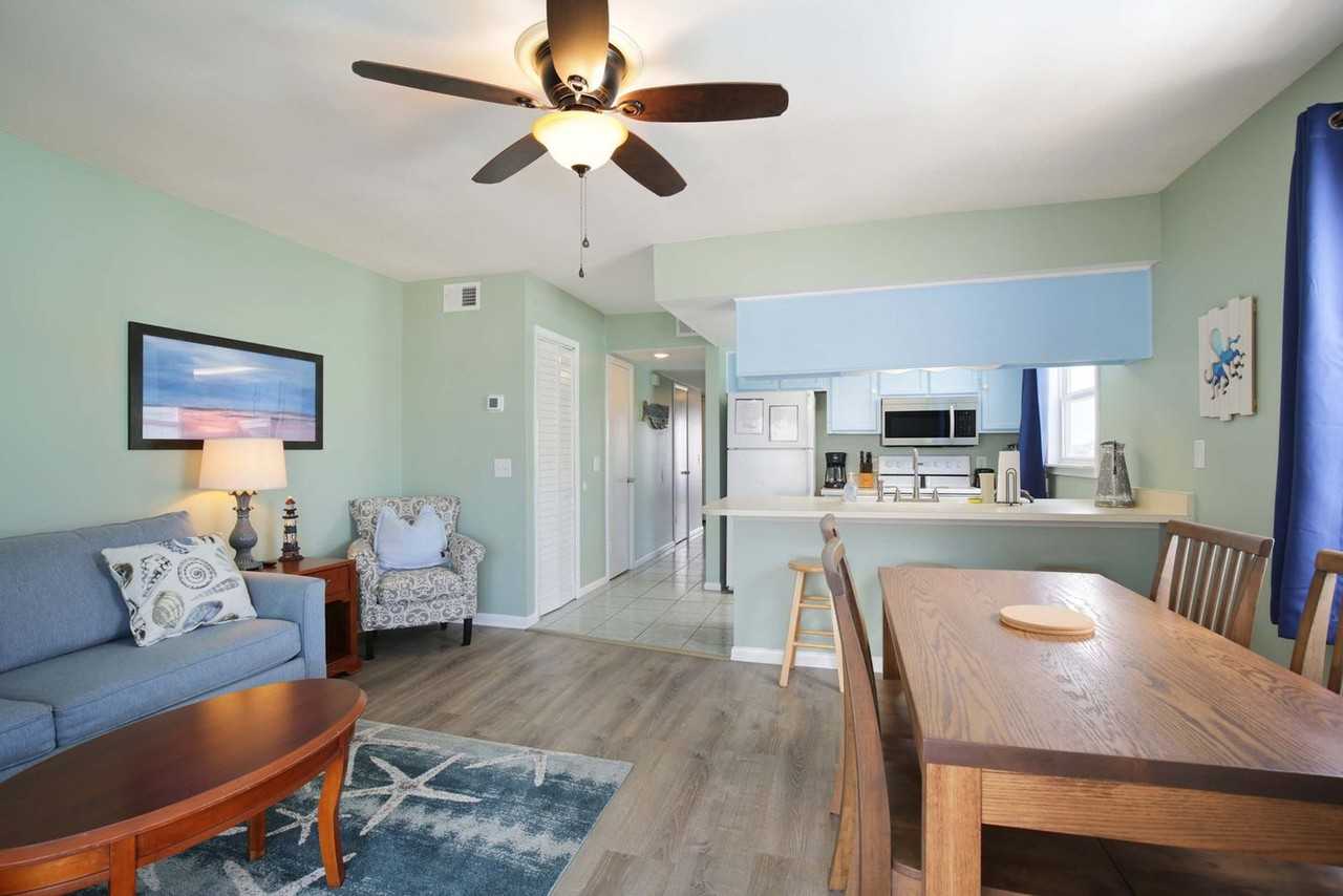 608 Carolina Beach Ave S #1302667P - Photo 2 of 32