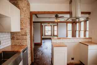 1633 N Hawley Rd #UPPER - Photo 1 of 1