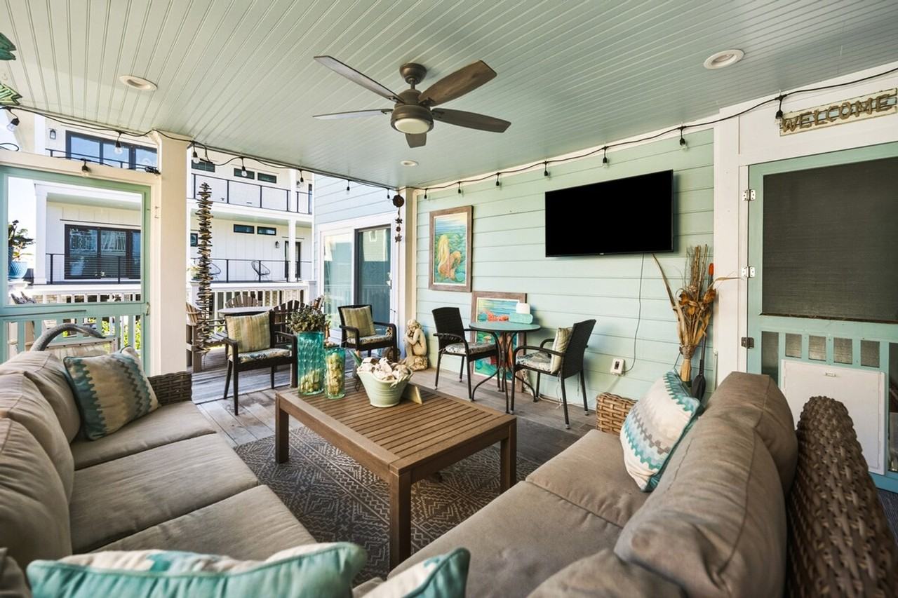 601 Hazard St #1356498P - Photo 7 of 37