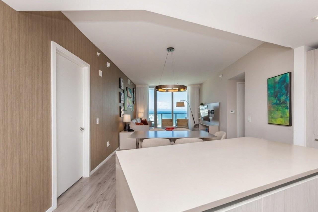 4111 S Ocean Dr #1255755P - Photo 4 of 33