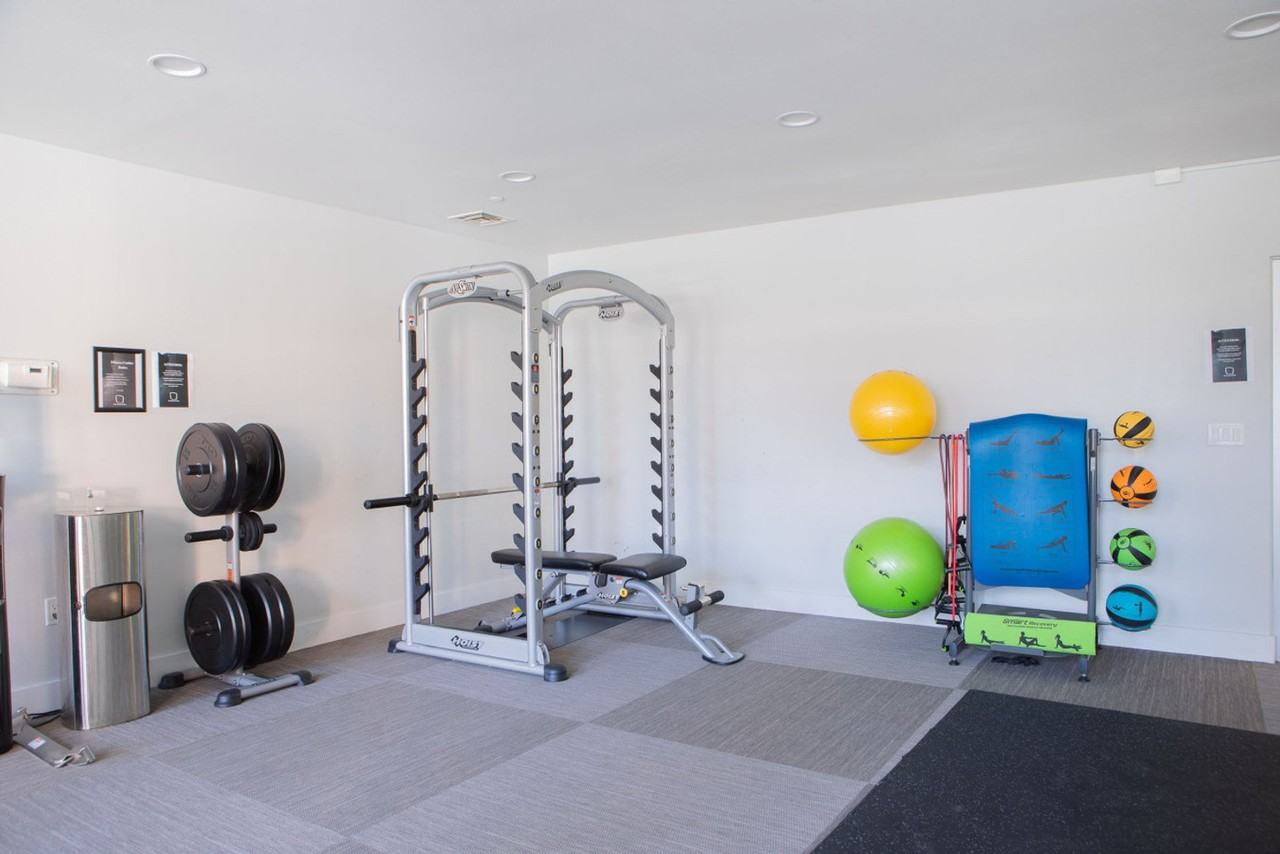 132 N Jefferson St #1379058P - Photo 5 of 25